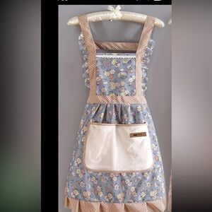 Floral Blue Apron with Pocket